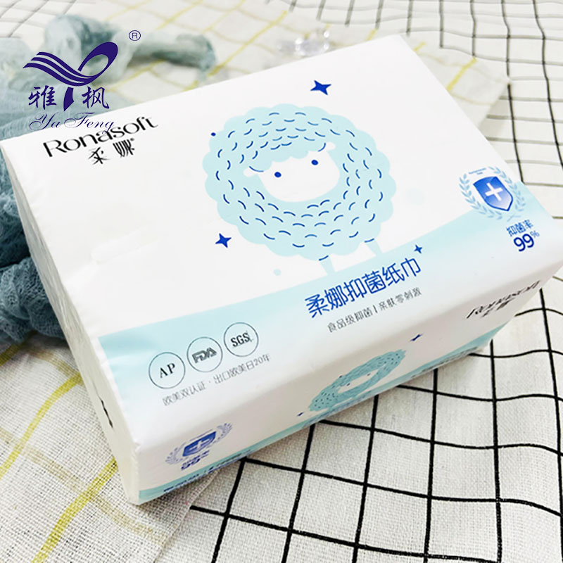 Tejido facial de papel suave del paquete de pulpa de madera virgen múltiple bacteriostático 4 capas
