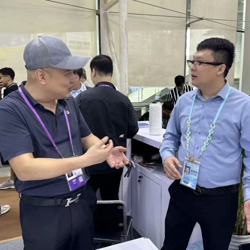 138&ordf; Feria de Cant&oacute;n